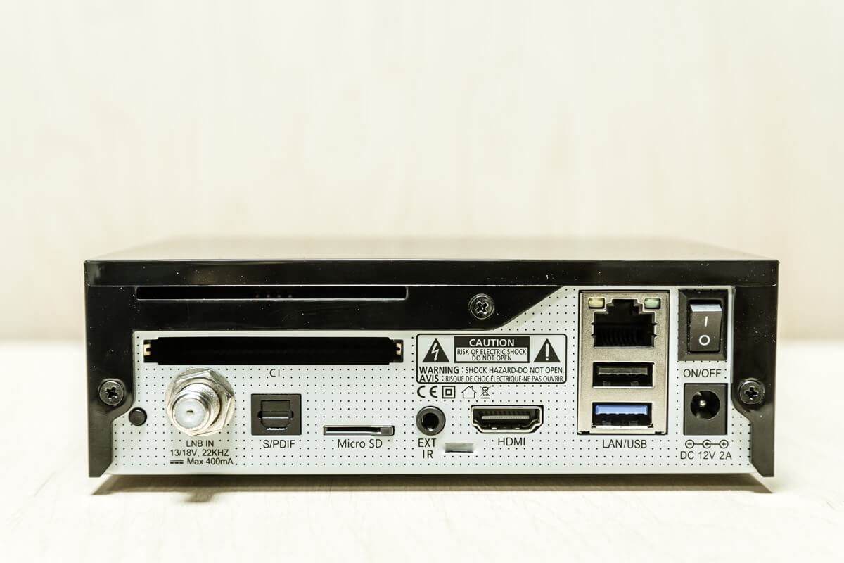 AB Pulse 4K mini - złącza i gniazda